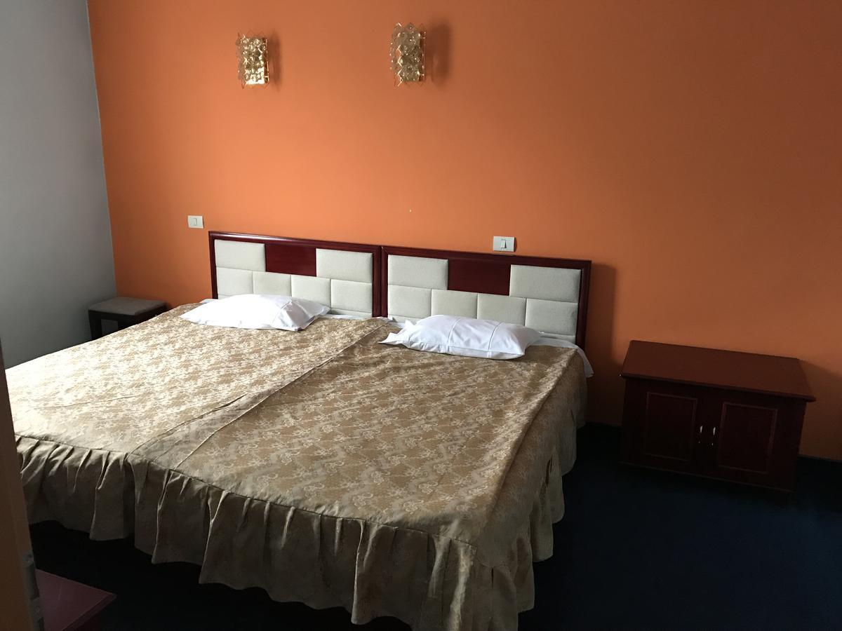 Moticica Hotel ทิมิชัวรา ภายนอก รูปภาพ