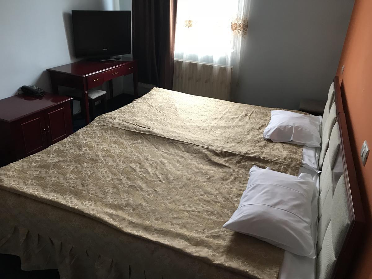 Moticica Hotel ทิมิชัวรา ภายนอก รูปภาพ