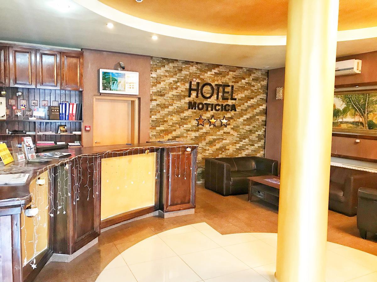 Moticica Hotel ทิมิชัวรา ภายนอก รูปภาพ