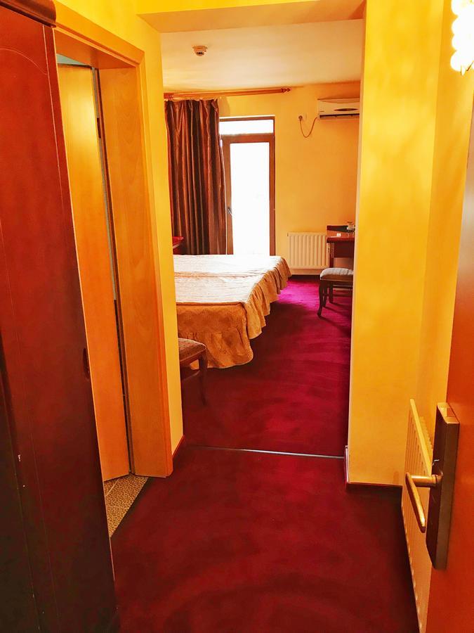 Moticica Hotel ทิมิชัวรา ภายนอก รูปภาพ